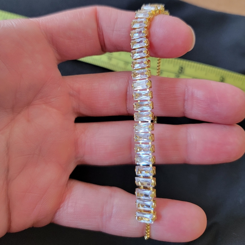 Lariat bracelet